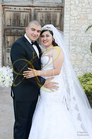 J12_8079