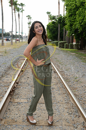 J12_7184