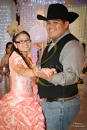 J12_3865