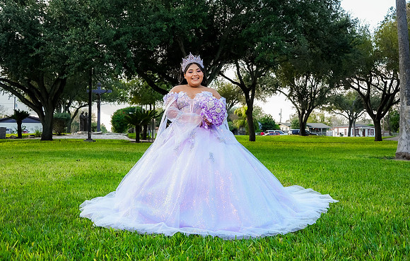 AYLEEN-26